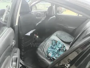 Nissan Versa 2016 Noir