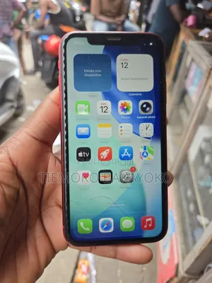 Apple iPhone 11 64 GB Rouge