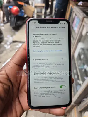 Apple iPhone 11 64 GB Rouge