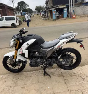 Nouveau Voge 300R 2020 Blanc