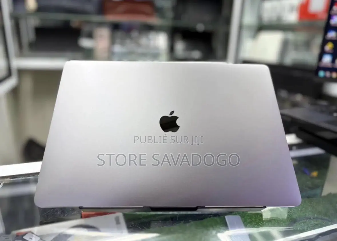Nouveau Apple MacBook Pro 2019 16GB Intel Core i5 eMMC 512GB