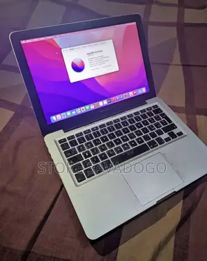 Nouveau Apple MacBook Pro 2019 16GB Intel Core i5 eMMC 512GB