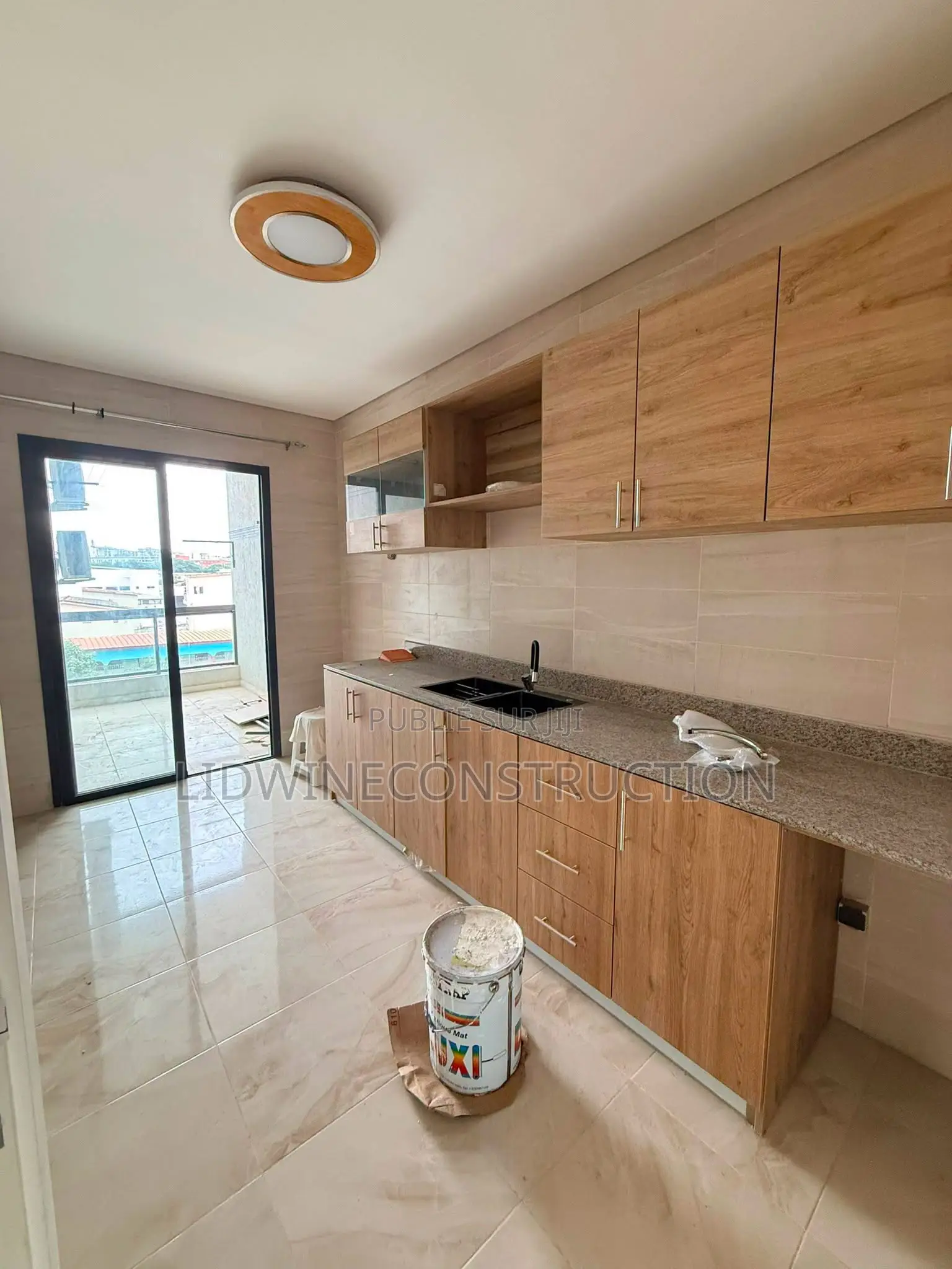 3chbre Appartement dans Cocody à Louer
