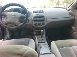 Nissan Altima 2004 Bleu