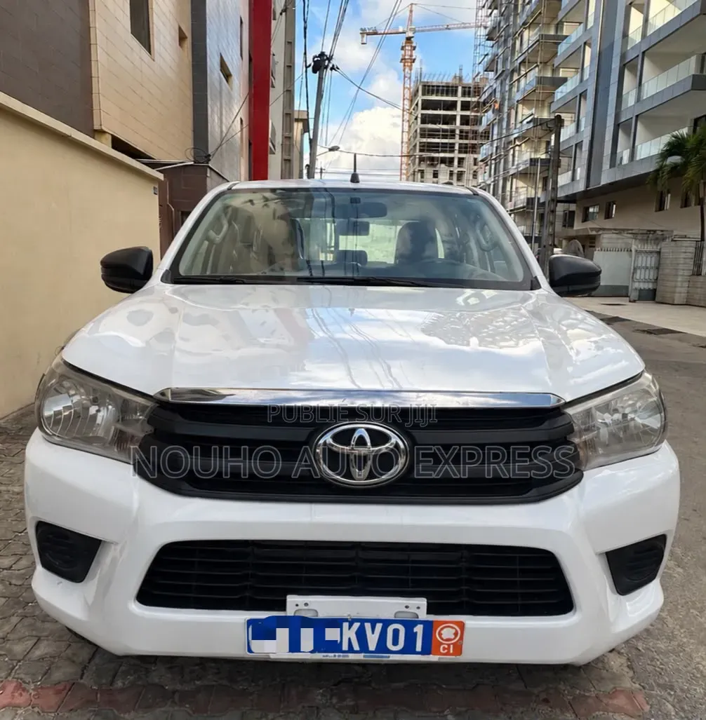 Toyota Hilux 2022 Blanc