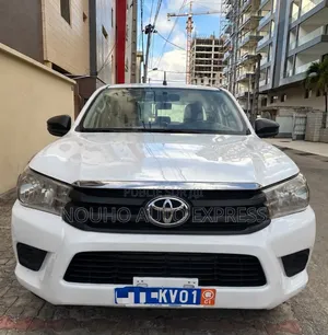 Toyota Hilux 2022 Blanc
