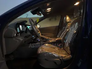 Hyundai Elantra 2023 Bleu
