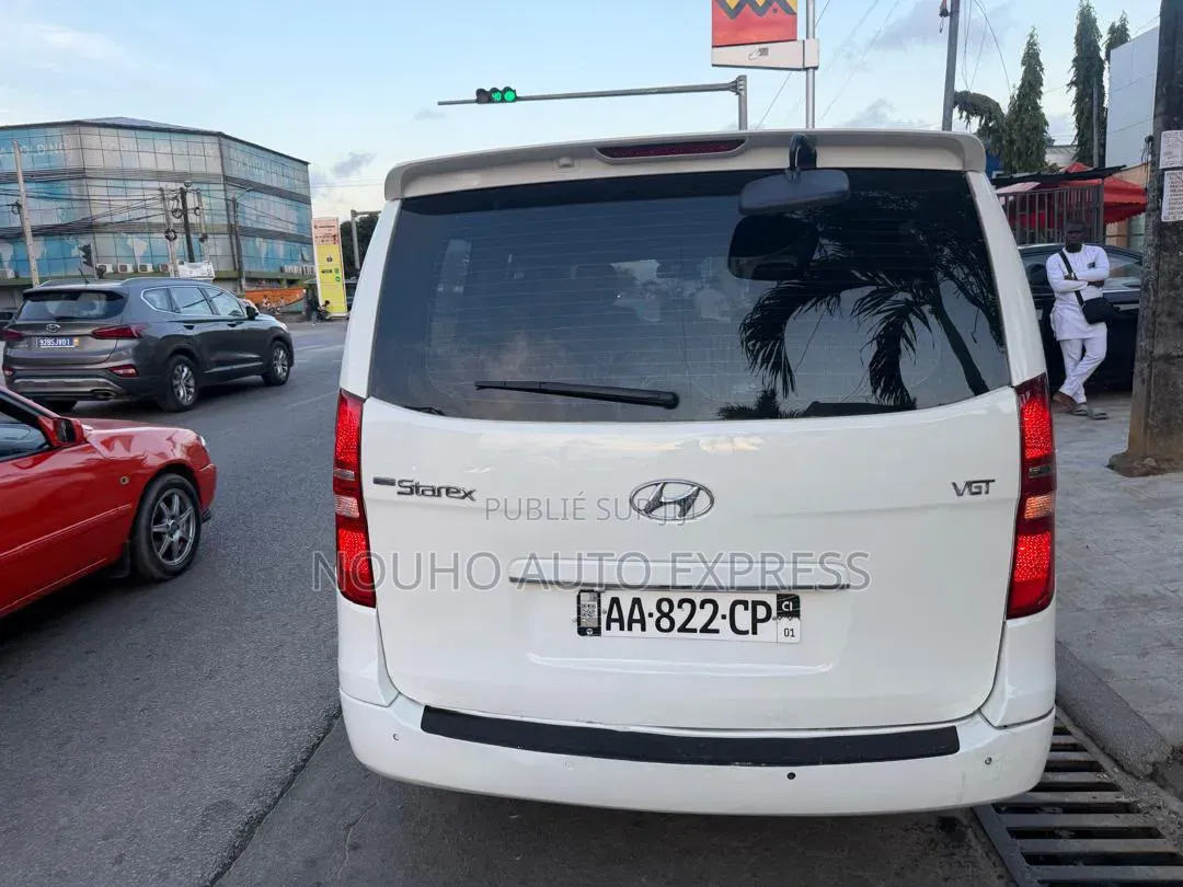 Hyundai H200 2017 Blanc
