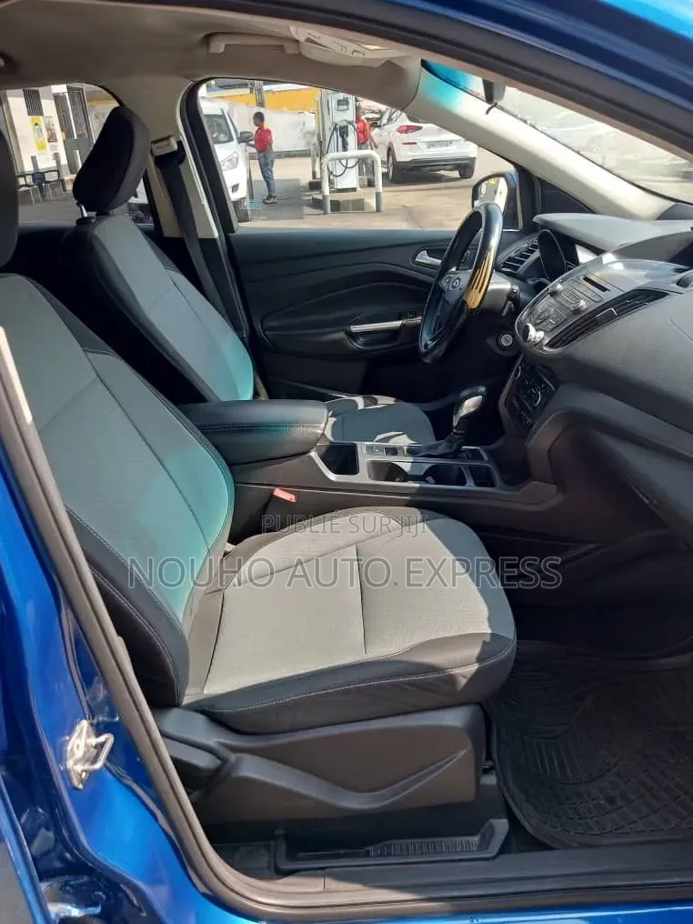 Ford Escape 2018 Bleu