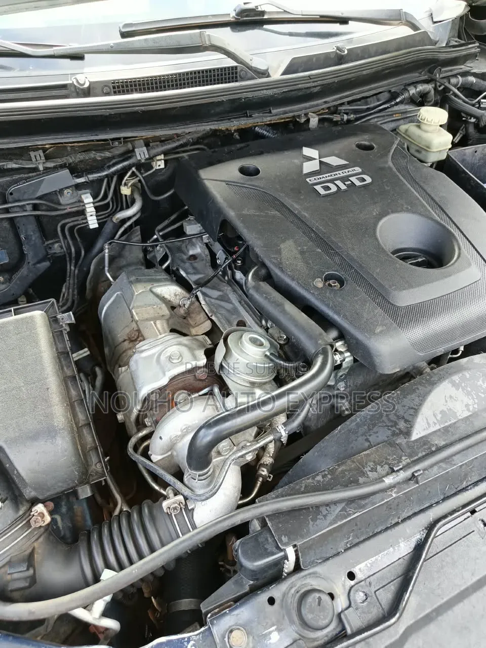 Mitsubishi L200 2018 Bleu
