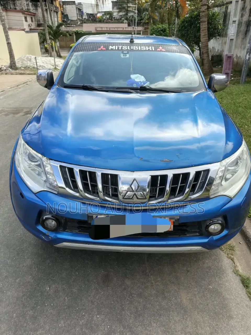 Mitsubishi L200 2018 Bleu
