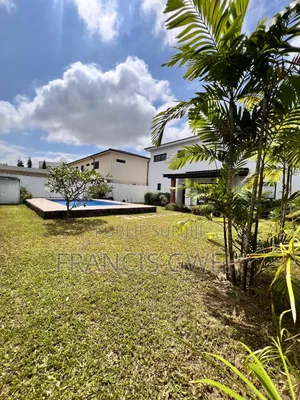 6chbre Duplex dans Francis Gweh, Cocody à Louer