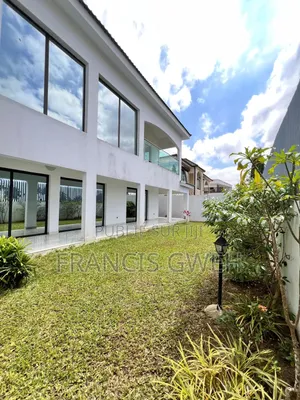 6chbre Duplex dans Francis Gweh, Cocody à Louer