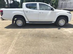 Mitsubishi L200 2021 Blanc