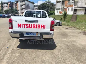 Mitsubishi L200 2021 Blanc