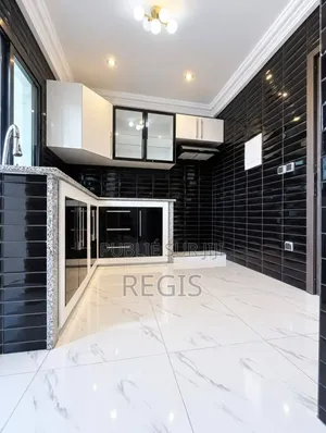 2chbre Appartement dans Regis, Cocody à Louer