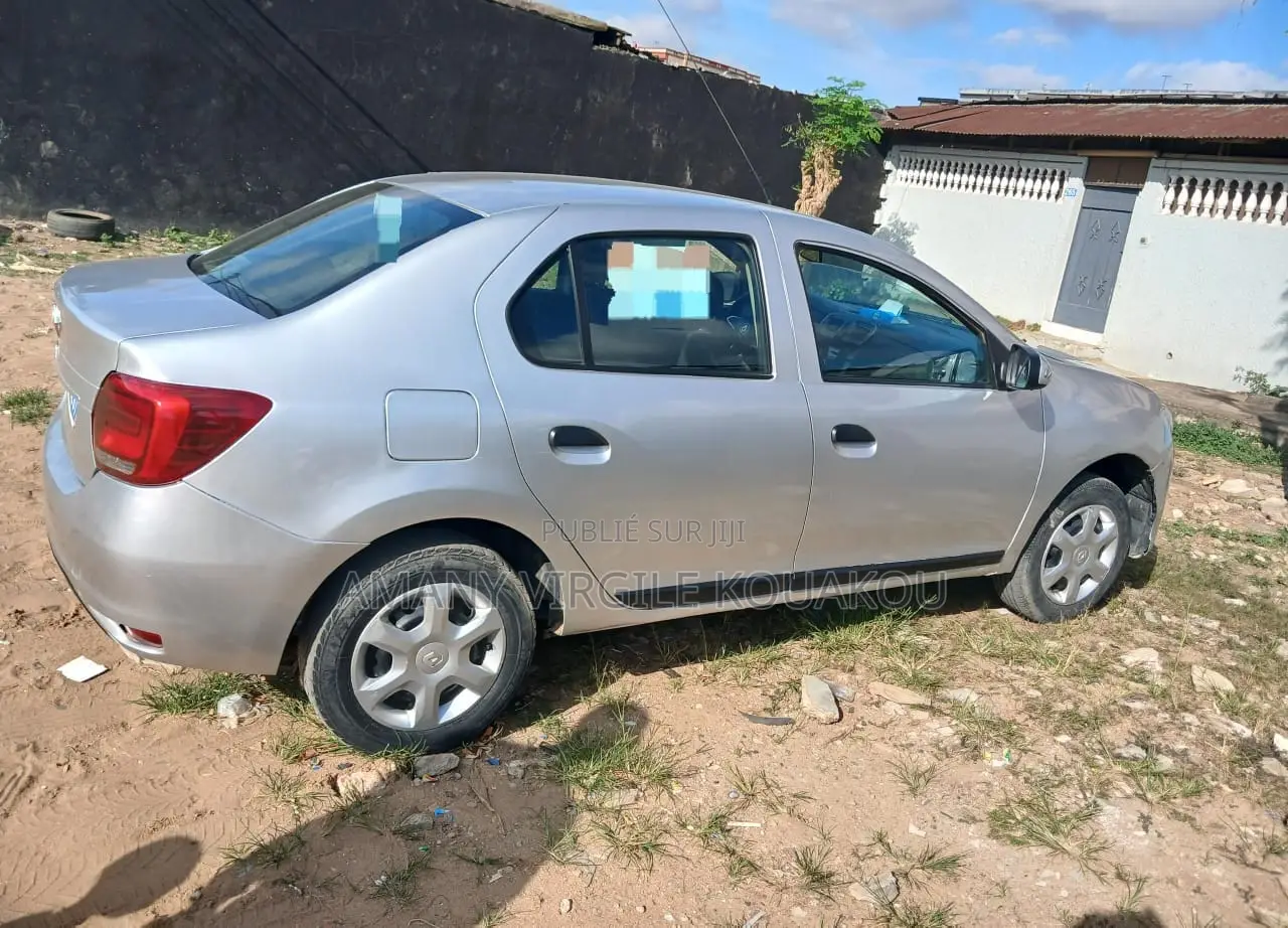 Renault Logan 2018 Gris