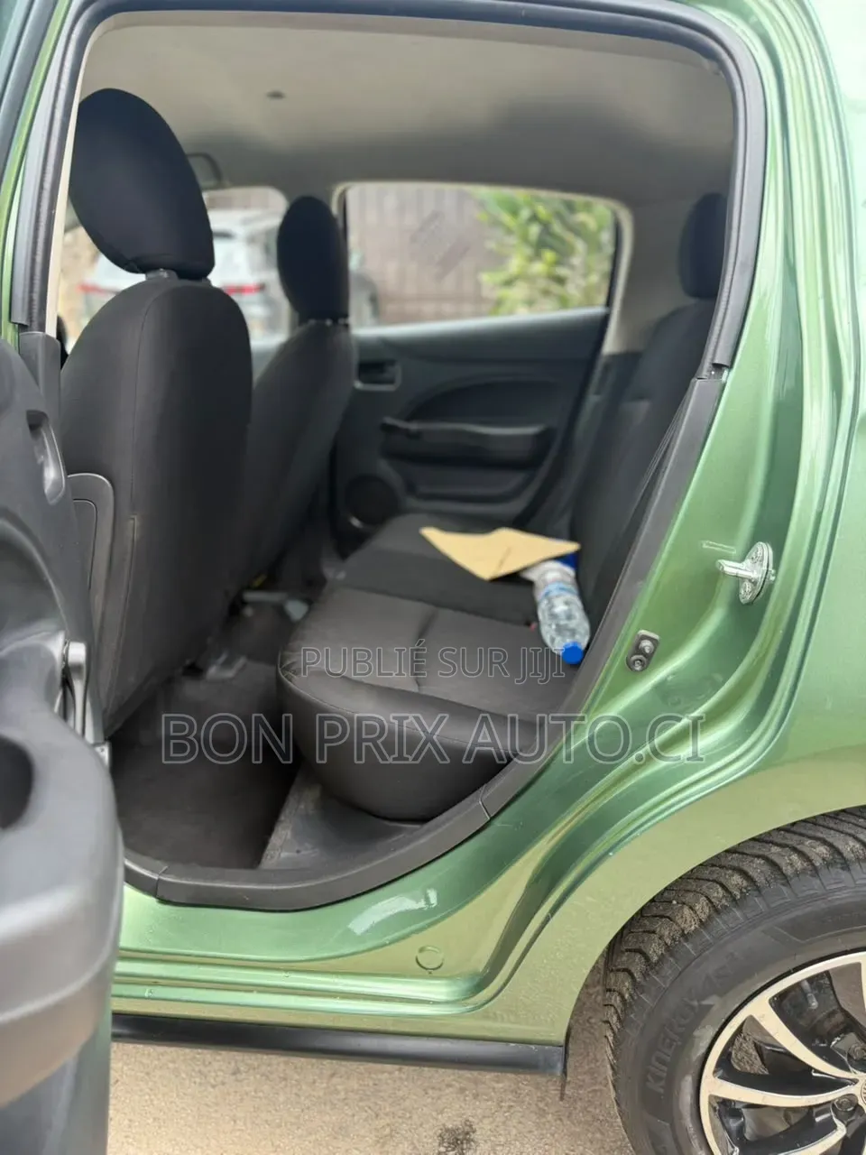 Mitsubishi Mirage LE 2024 Vert