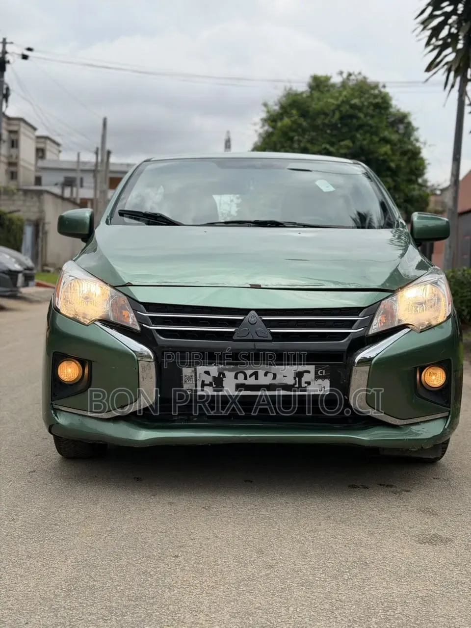 Mitsubishi Mirage LE 2024 Vert