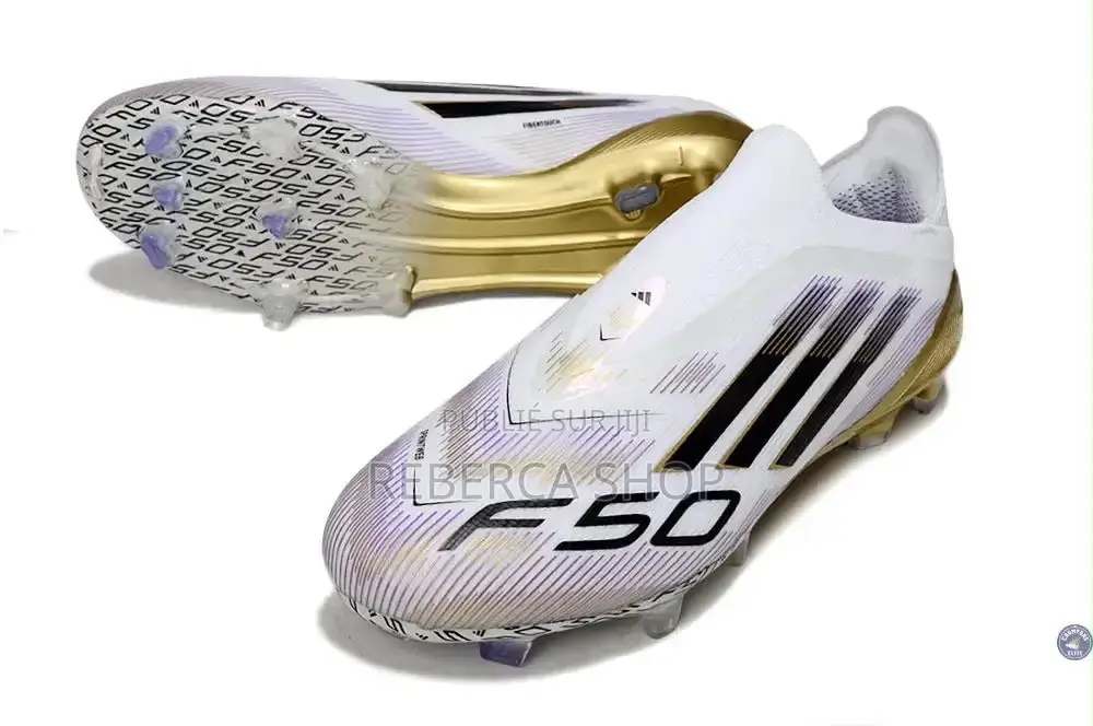 Chaussures À Crampons Adidas