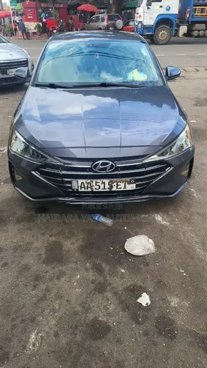 Hyundai Elantra 2020
