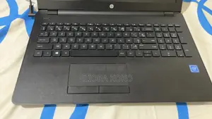 Nouveau Ordinateur portable HP 15-ra003nia 4GB Intel Celeron HDD 500GB