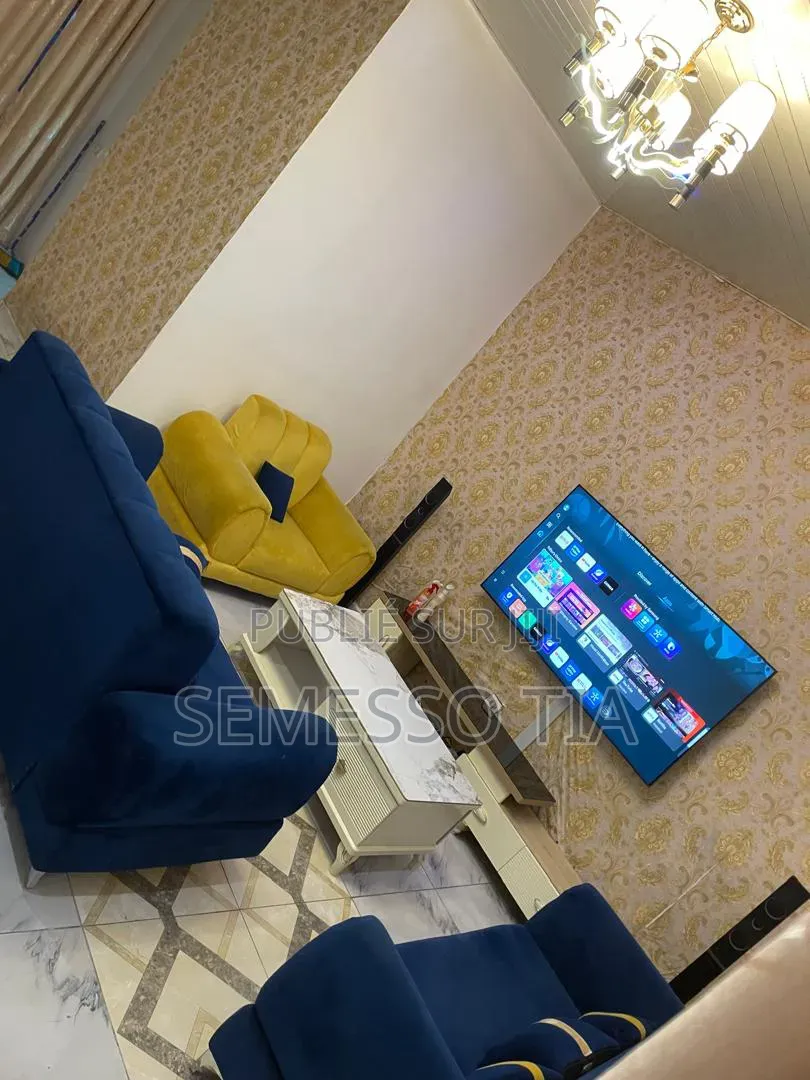 Meublé 1chbre Appartement dans Yopougon à Louer