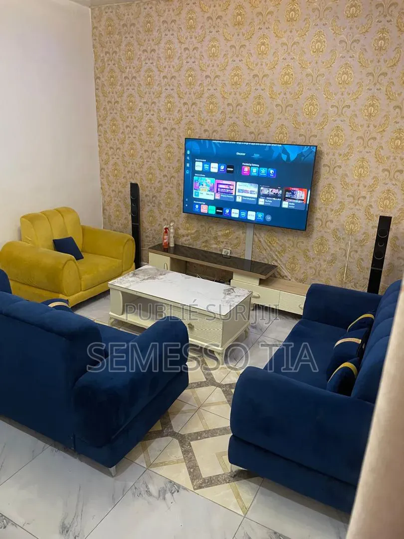 Meublé 1chbre Appartement dans Yopougon à Louer