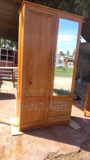 Armoire Disponible