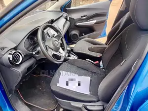 Nissan Kicks 2022 Bleu