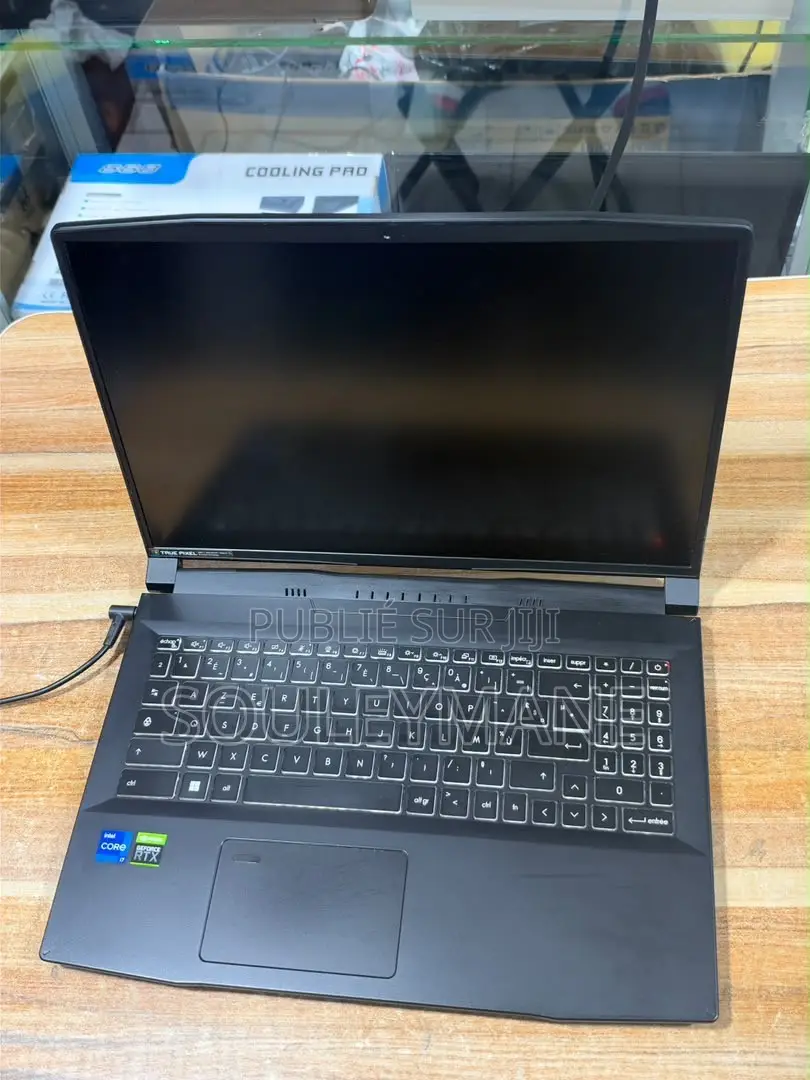 Ordinateur portable MSI Creator A16 AI+ 16GB Intel Core i7 SSD 512GB