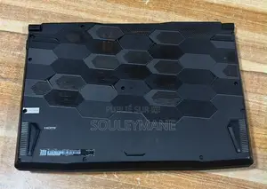 Ordinateur portable MSI Creator A16 AI+ 16GB Intel Core i7 SSD 512GB