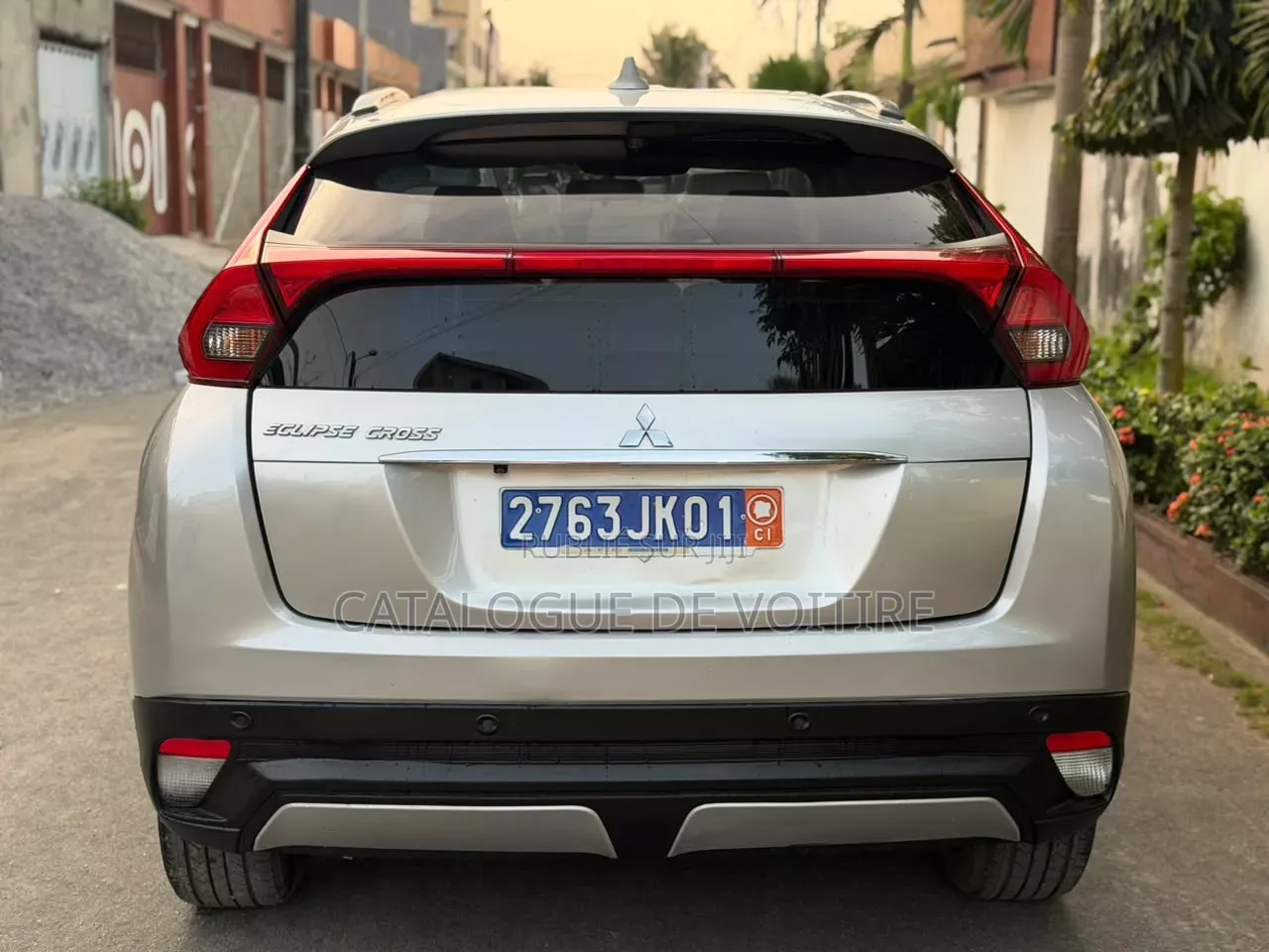 Mitsubishi Eclipse Cross 2019 Gris