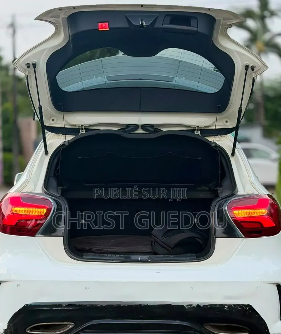 Mercedes-Benz A-Class 2016 Bleu