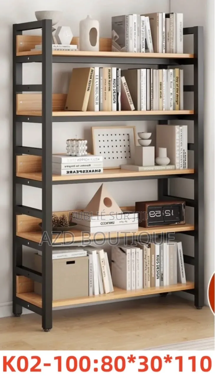 Bibliothèque Polyvalente 5 Niveaux
​