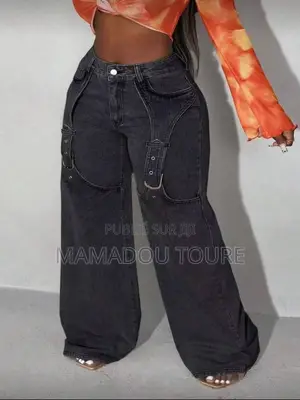 Jolie Jeans Pour Femme