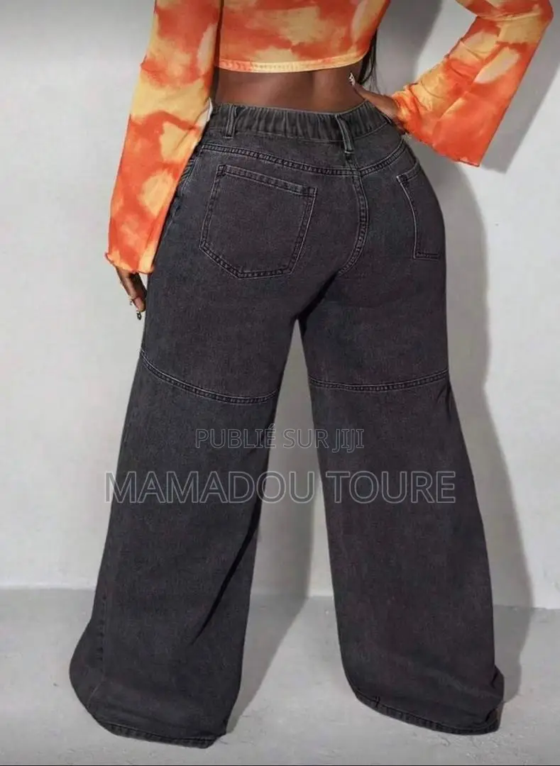 Jolie Jeans Pour Femme