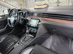 Volkswagen Passat 2016 Noir