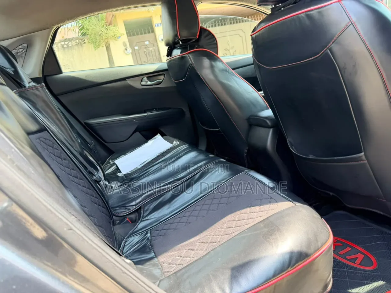 Kia Forte 2020 Gris
