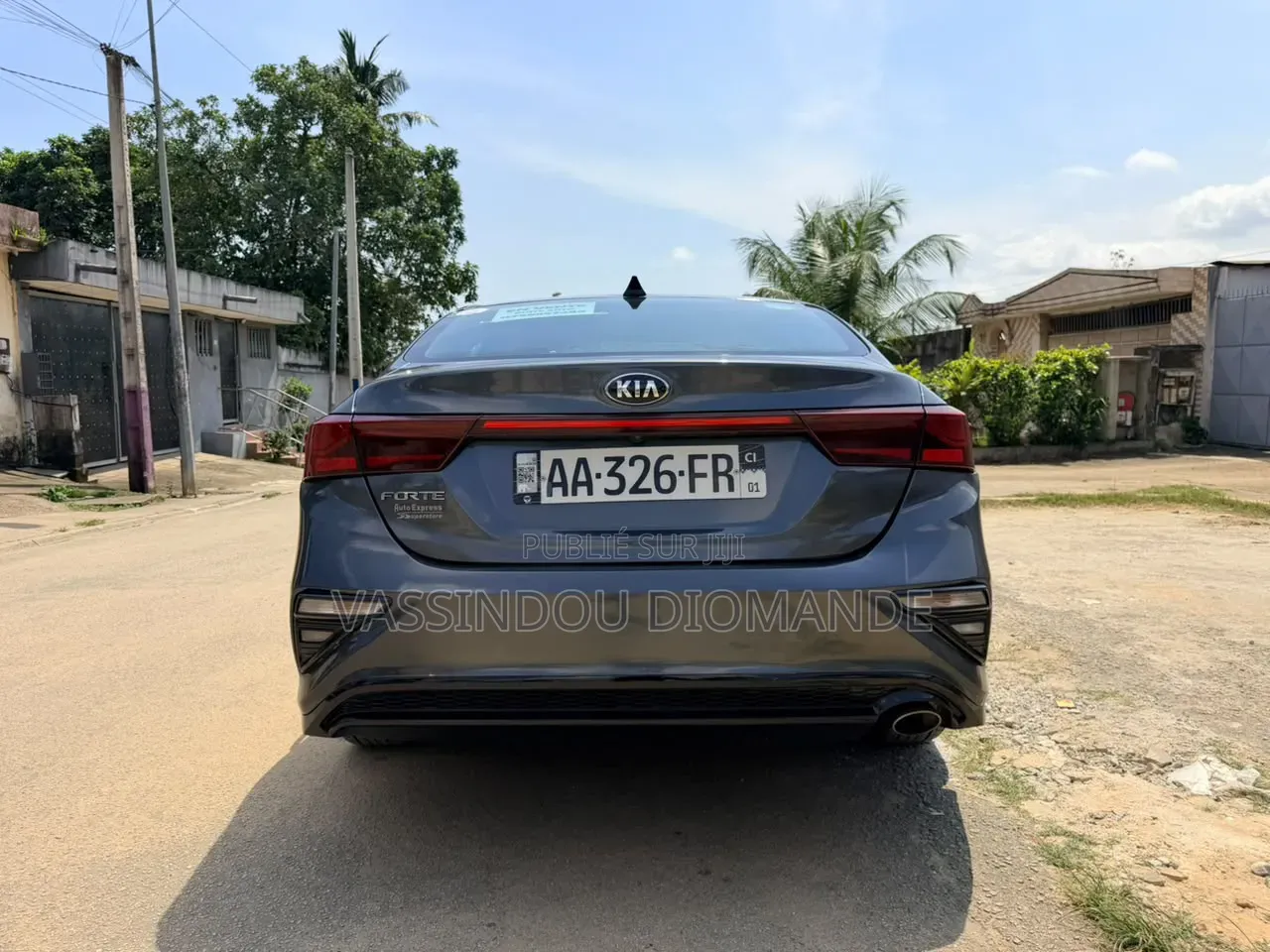 Kia Forte 2020 Gris