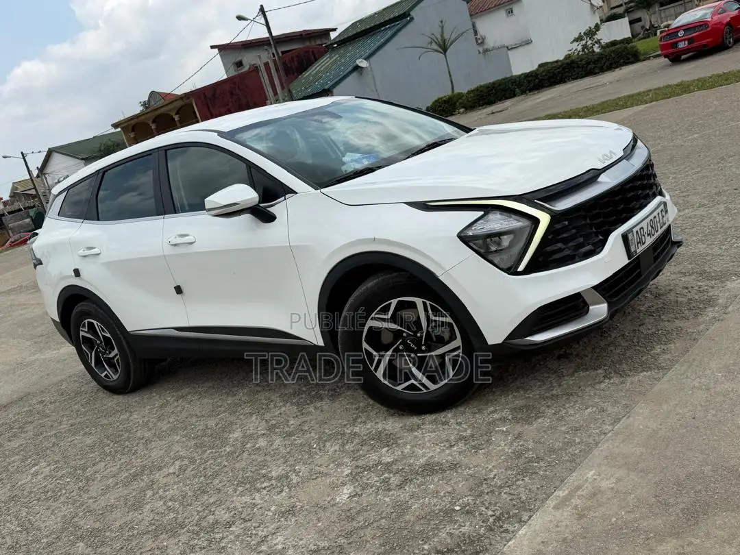 Nouveau Kia Sportage EX 2023 Blanc