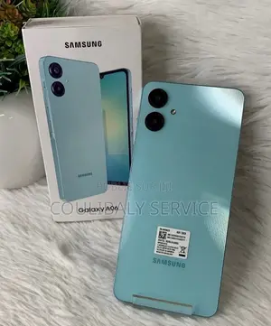 Nouveau Samsung Galaxy A06 5G 128 GB Bleu