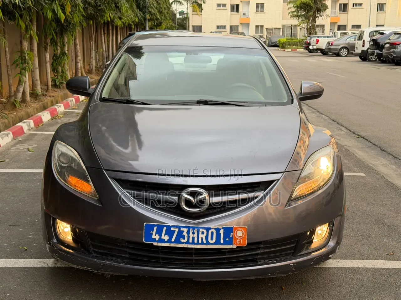 Mazda AZ 2011