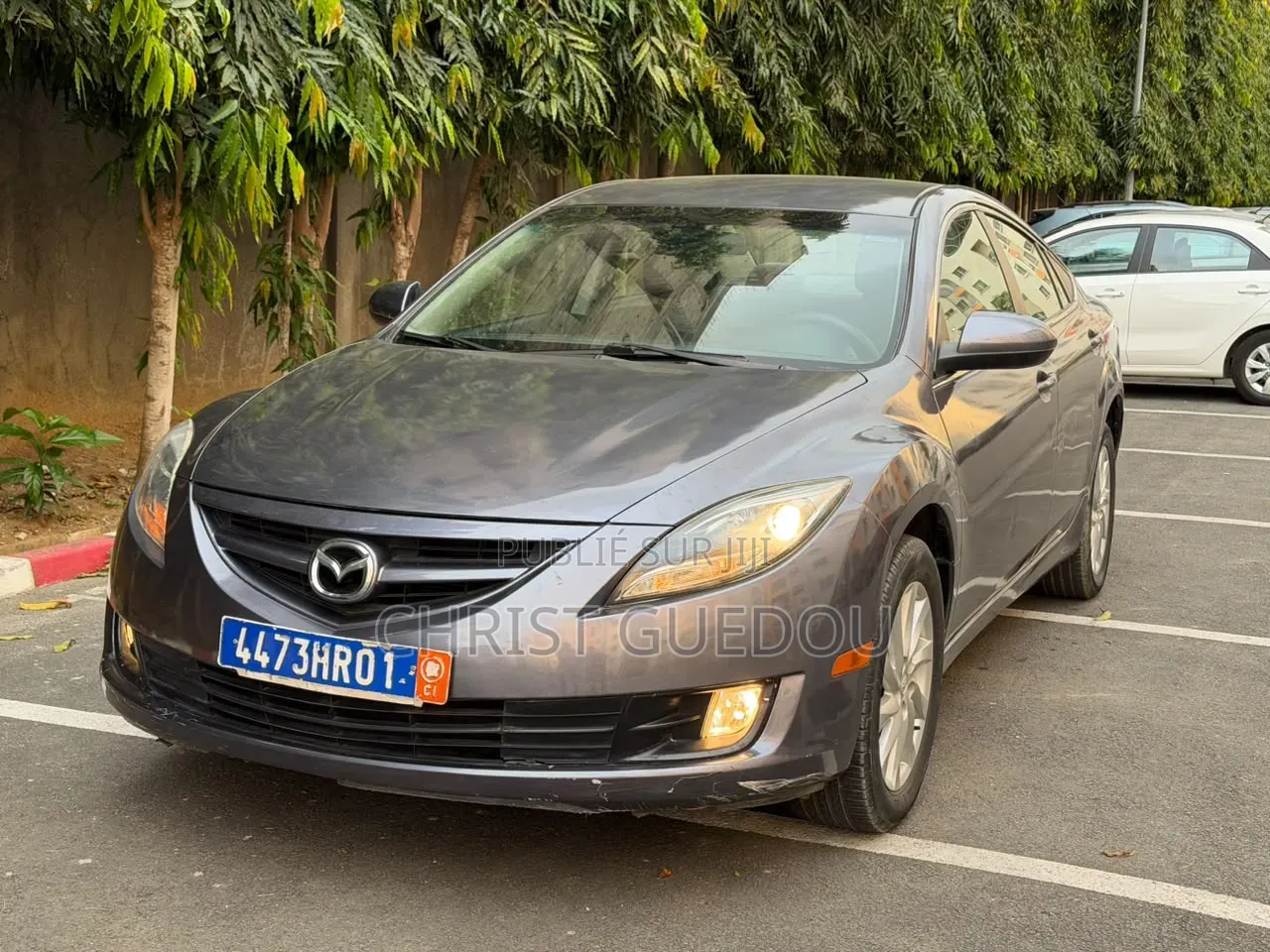 Mazda AZ 2011