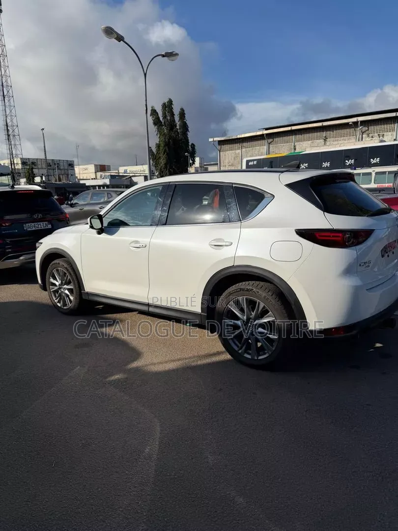 Mazda CX-5 2022 Blanc