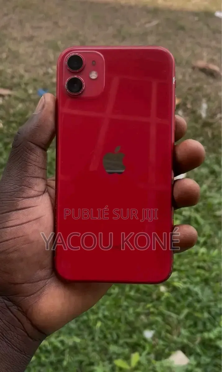 Nouveau Apple iPhone 11 128 GB Rouge