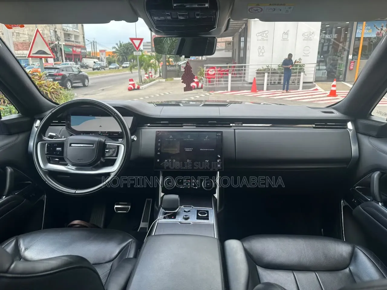 Land Rover Range Rover Vogue 2022 Blanc cassé