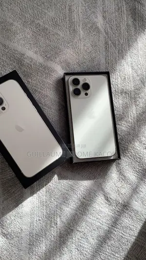Nouveau Apple iPhone 13 Pro Max 256 GB Blanc
