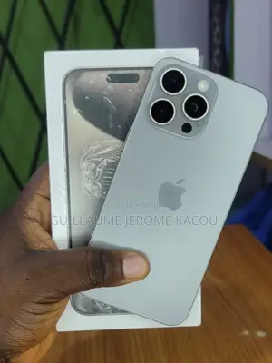 Nouveau Apple iPhone 15 Pro Max 256 GB Gris