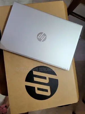 Nouveau HP EliteBook 840 G7 16GB Intel Core i7 SSD 256GB